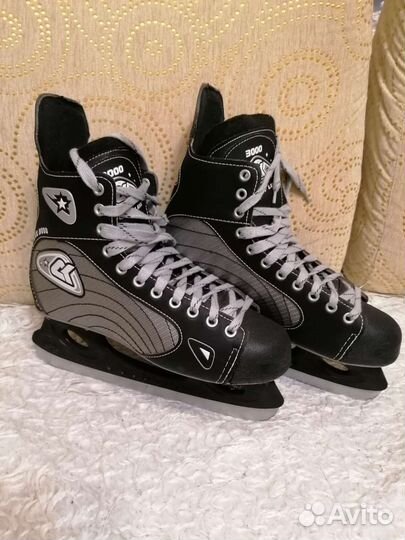 Коньки хоккейные 45размер