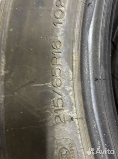 Michelin Latitude Cross 215/65 R16