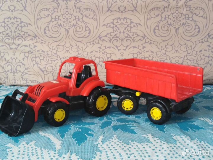 Трактор, погрузчик