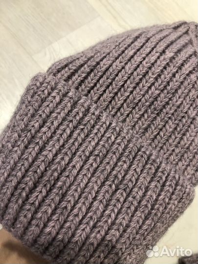 Шапка со снудом женская