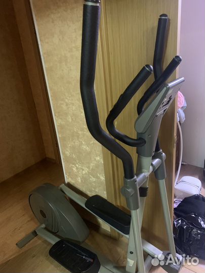 Эллиптический тренажер torneo festa-307