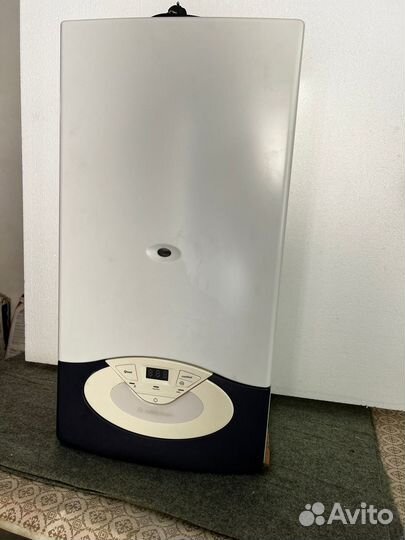 Котел газовый двухконтурный Ariston genus EVO 24FF