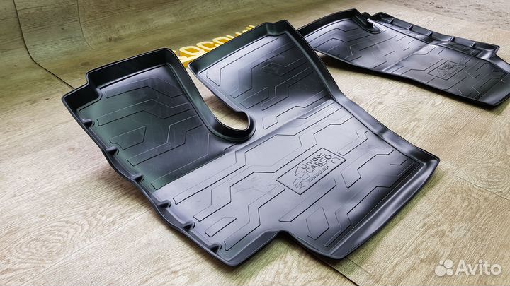 Коврики на Ford 1833 1848Т 2533 3542 (2018-н.в.)