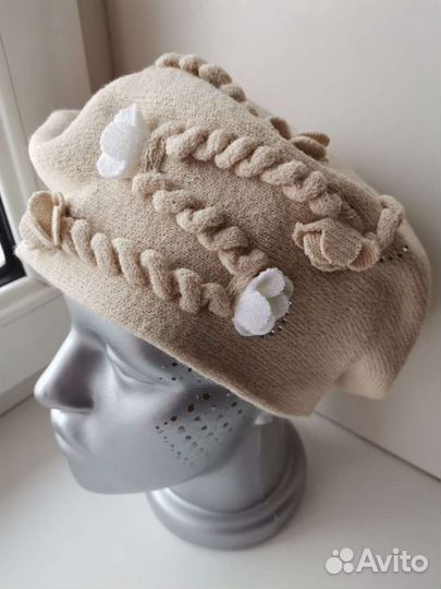 Берет новый демисезонный