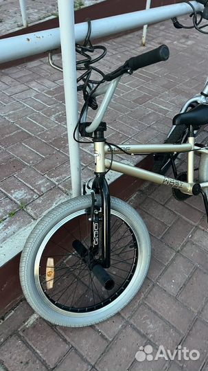 Велосипед BMX