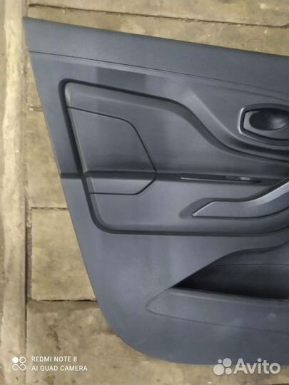 Лада Xray дверная карта передняя левая