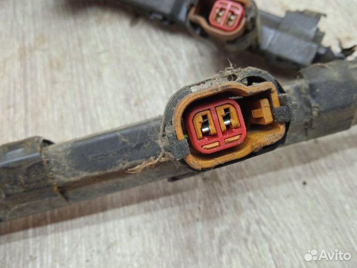 Проводка форсунок Mazda Mpv 2 GY 2004