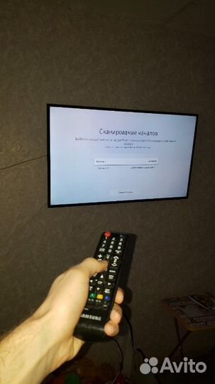 Установка телевизоров на стену. Настройка