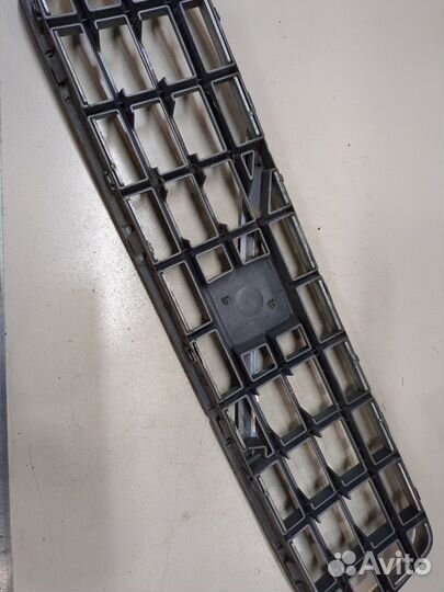 Решетка радиатора Volvo XC90, 2007