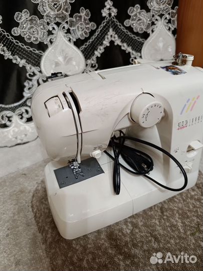 Швейная машина Jaguar mini