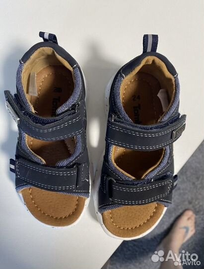 Босоножки сандали