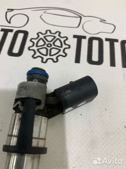 Форсунка топливная Volkswagen Passat B6 BVZ/BVY