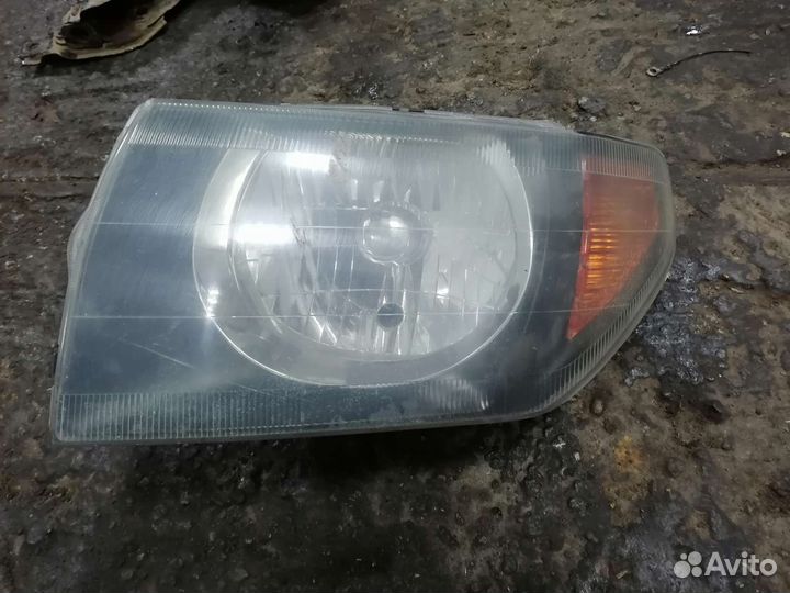 Фара левая Mitsubishi Pajero pinin