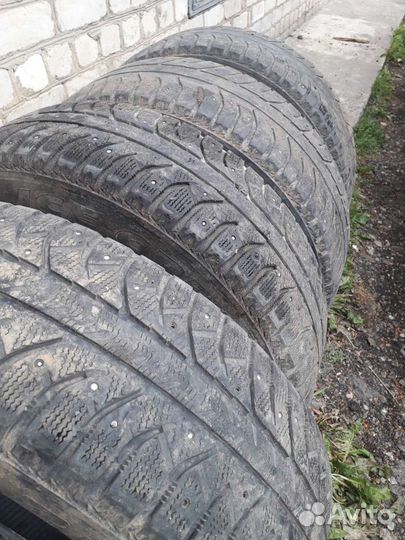 Bridgestone Ice Cruiser 5000 225/65 R17