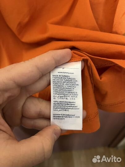 Футболка оранжевая Tommy Hilfiger - M (48)