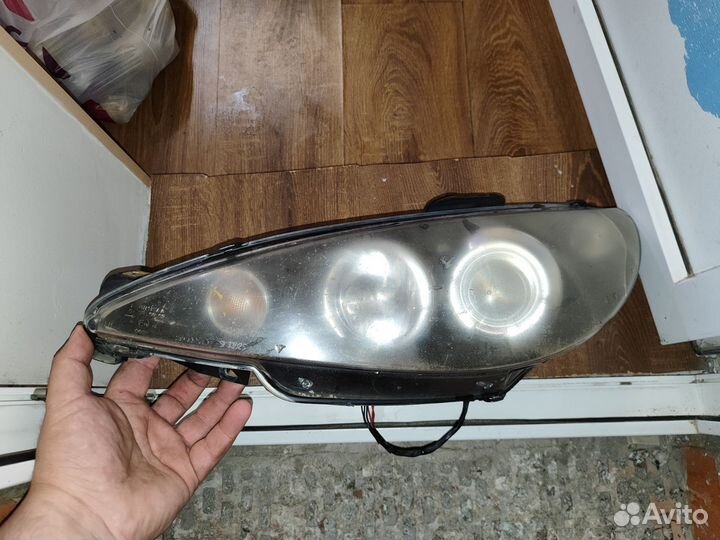 Фара peugeot 206