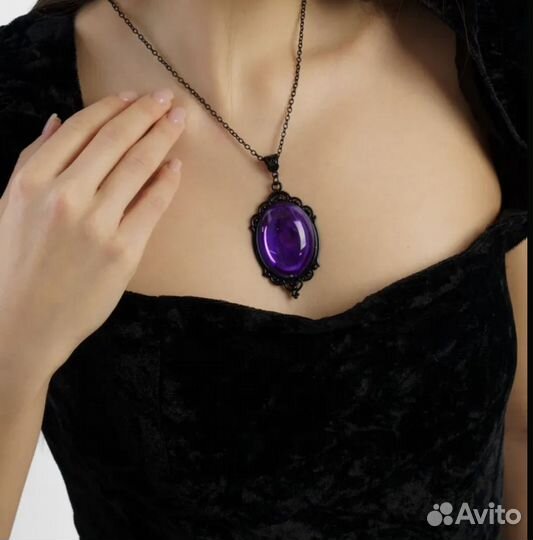 Украшение женщинам