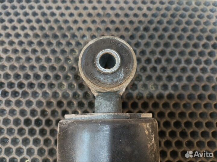 A9408904619 Амортизатор кабины передний