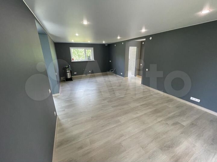 Дом 130 м² на участке 9 сот.