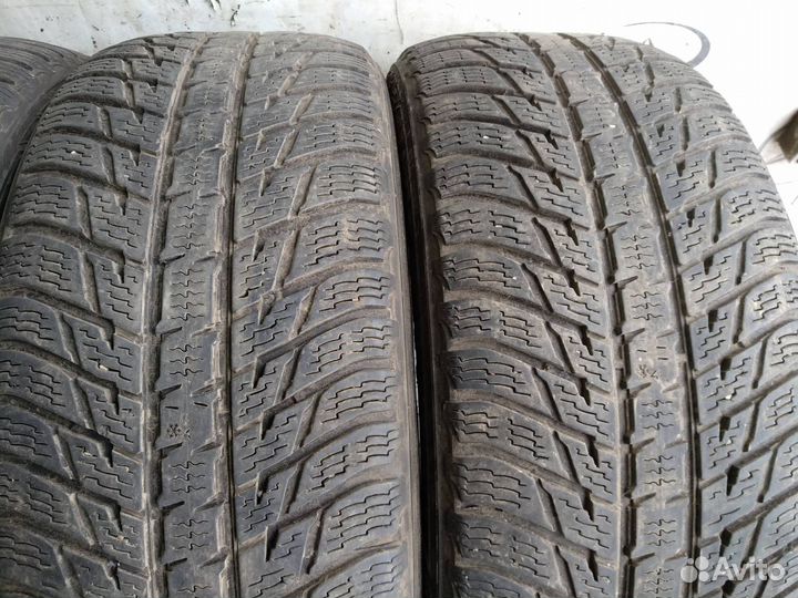 Nokian Tyres WR SUV 3 235/55 R17 103H