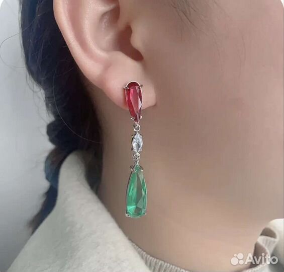 Серьги в виде капли, длинные изумрудного цвета