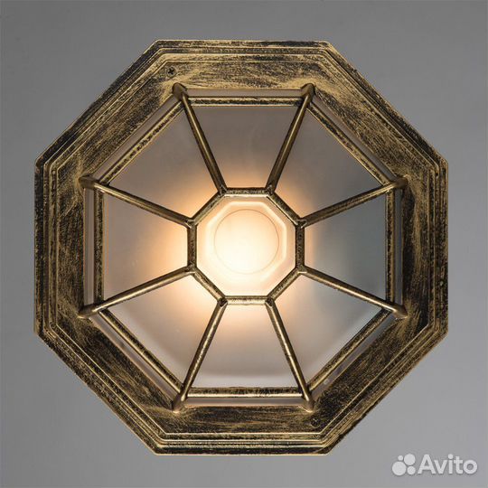 Люстра потолочная