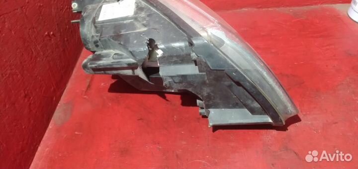 Фара левая Лада Гранта седан Ваз 2190