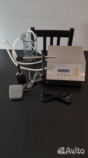 Дозатор для жидкостей