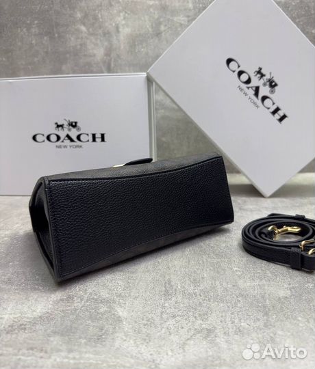 Сумка с ручкой чёрная Coach канва отделка кожа