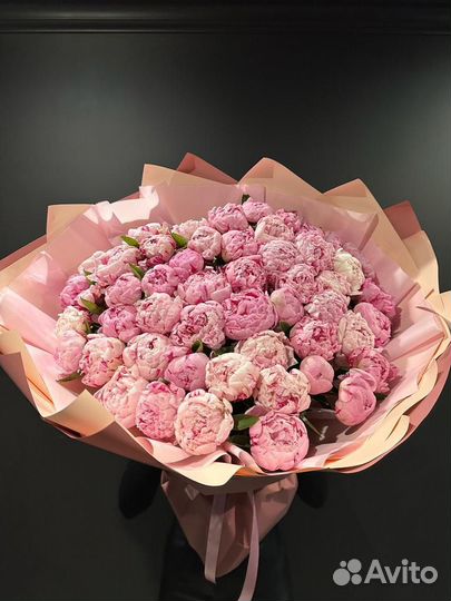 Свежие пионы букет для королевы