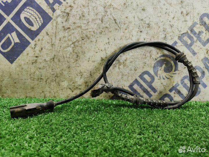 Датчик ABS задний левый Renault Fluence седан 1.6