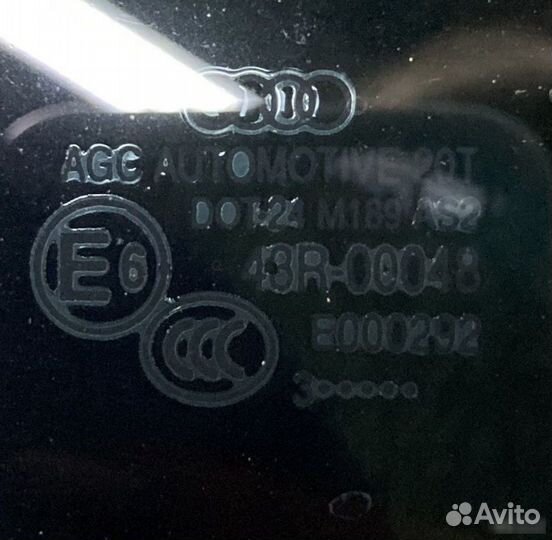 Стекло двери заднее левое Audi Q3 8U 2015