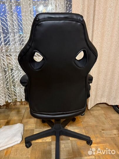 Компьютерное / игровое кресло