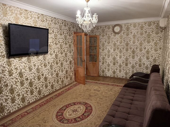 2-к. квартира, 70 м², 2/9 эт.