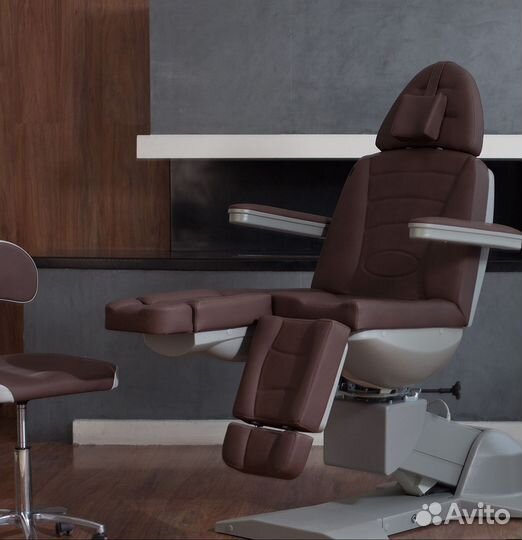 Педикюрное кресло с 3 электромоторами