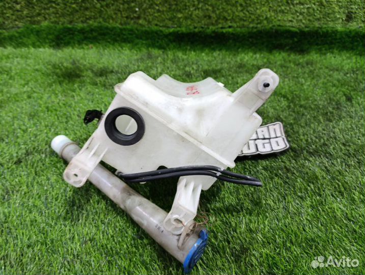 Бачок стеклоомывателя Kia Sorento BL D4CB 2003