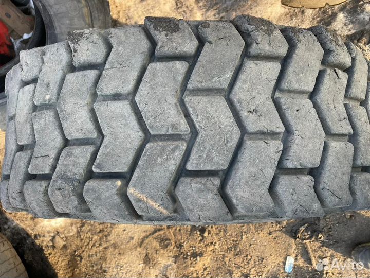 Грузовые шины 12.5/80-18