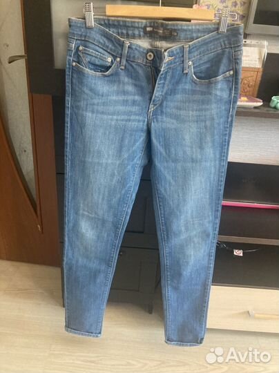 Джинсы женские levis