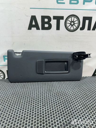 Козырек солнцезащитный передний правый Bmw