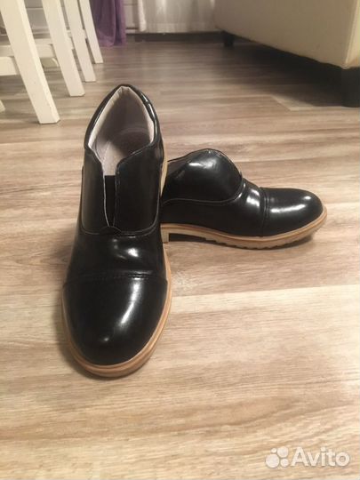 Туфли для девочки 36 р-р