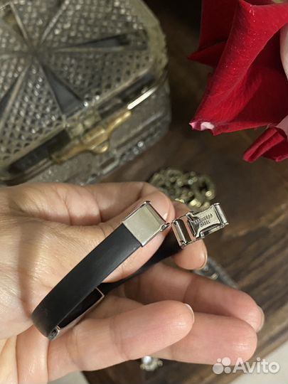 Аксессуары броши, кулоны, браслет - винтаж