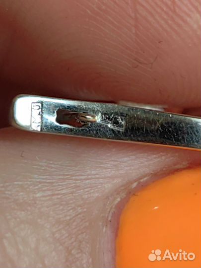 Золотой комплект с крупными бриллиантами 750