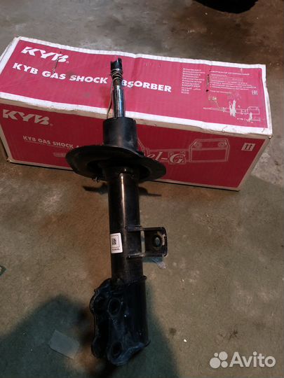 Стойки на hyundai iх35