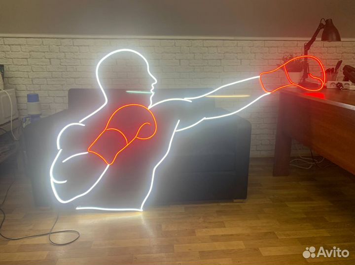 Неоновая вывеска / Световая реклама