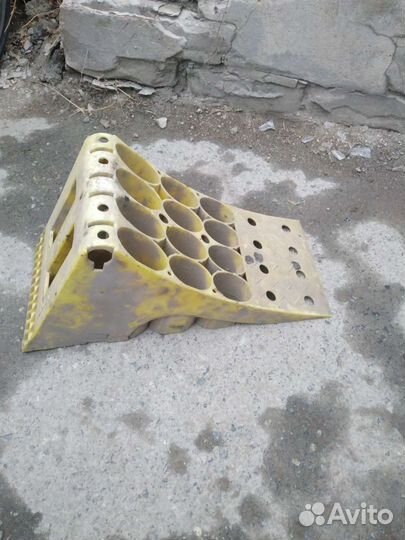 Грузовой башмак