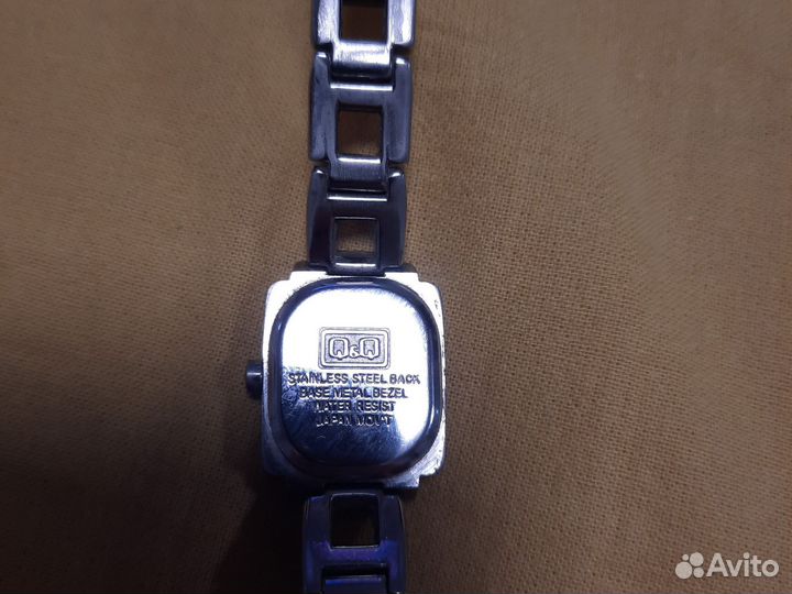 Часы QQ