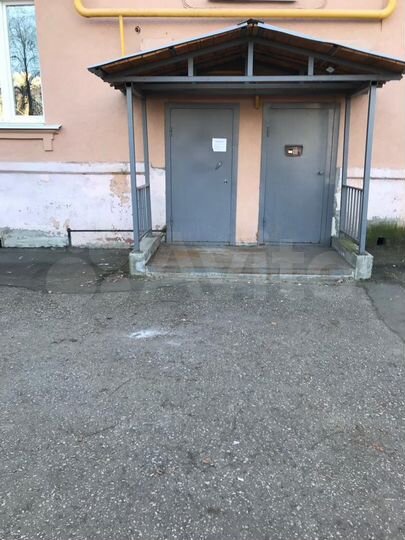 Продам нежилое помещение 95 м² цоколь