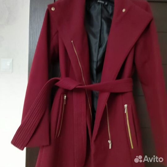 Пальто женское 42 44