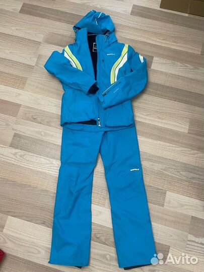 Горнолыжный костюм женский