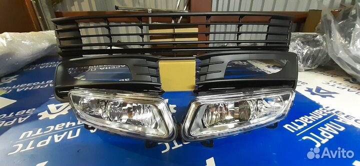 Volkswagen Polo 5 Решетка бампера Рамка птф